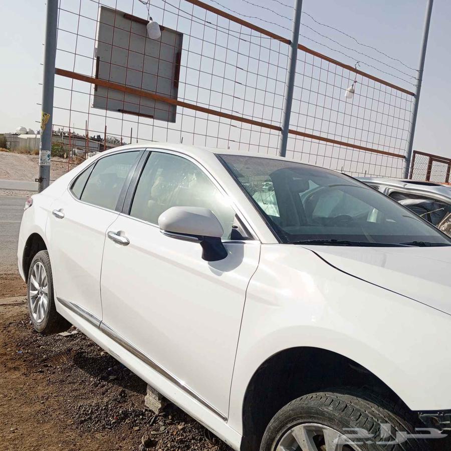 We have spare parts for new and old Camrys, located at the scrapyard63763338076291112