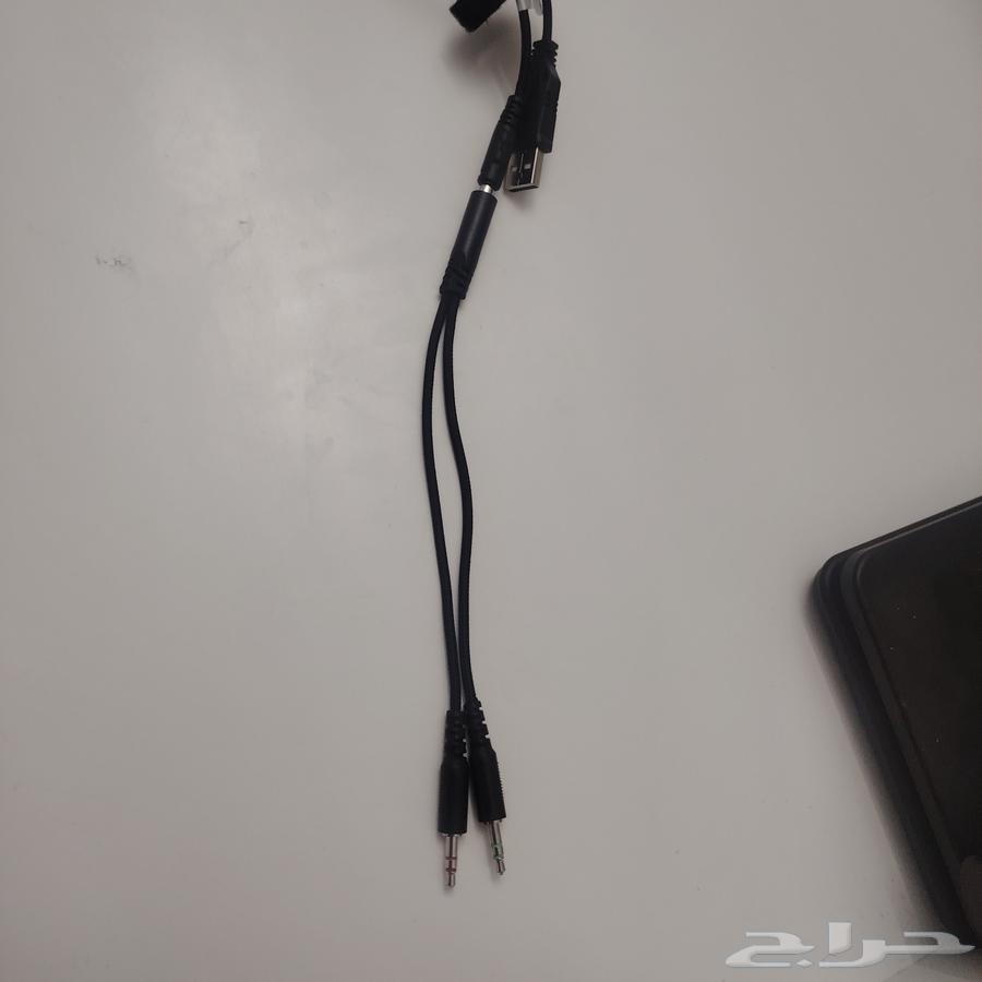سماعة بي سي63699631332098111