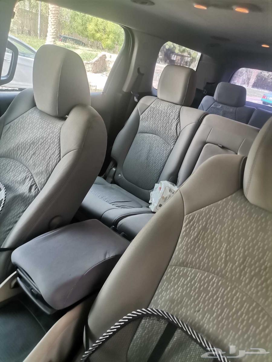 For sale GMC 6-cylinder model 2012 mileage 300 transmission engine condition everything63772293421314112