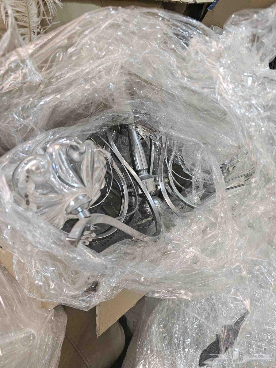 نجفات اثنين وحدها كبيرة ووحدها صغيرة63700932179074112
