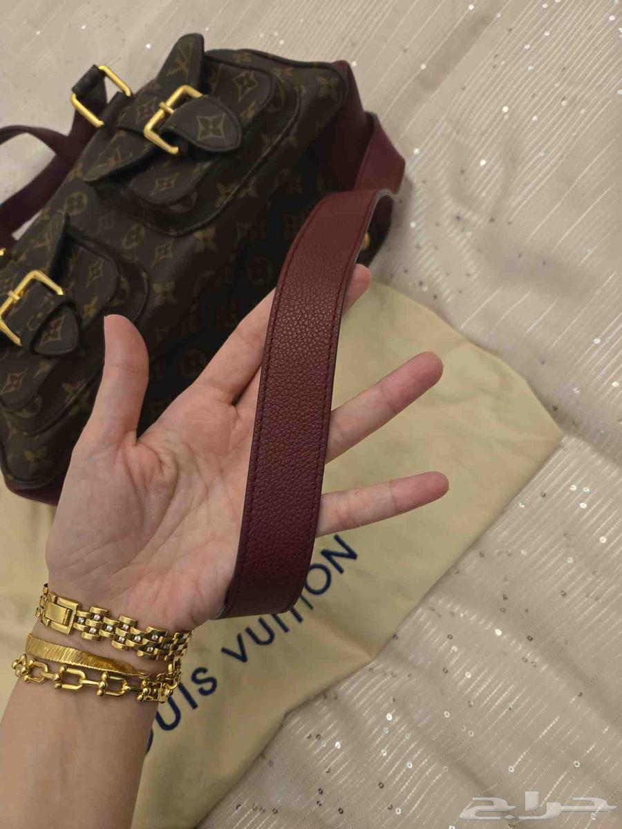 شنطة لويس فيتون اصلي بحالة ممتازة للبيع63703064747009113