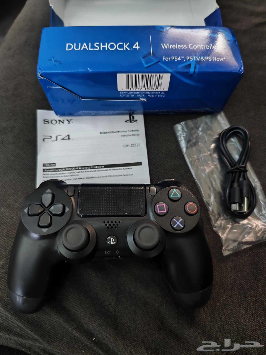 PS4 CONTROLLER63701125790339110
