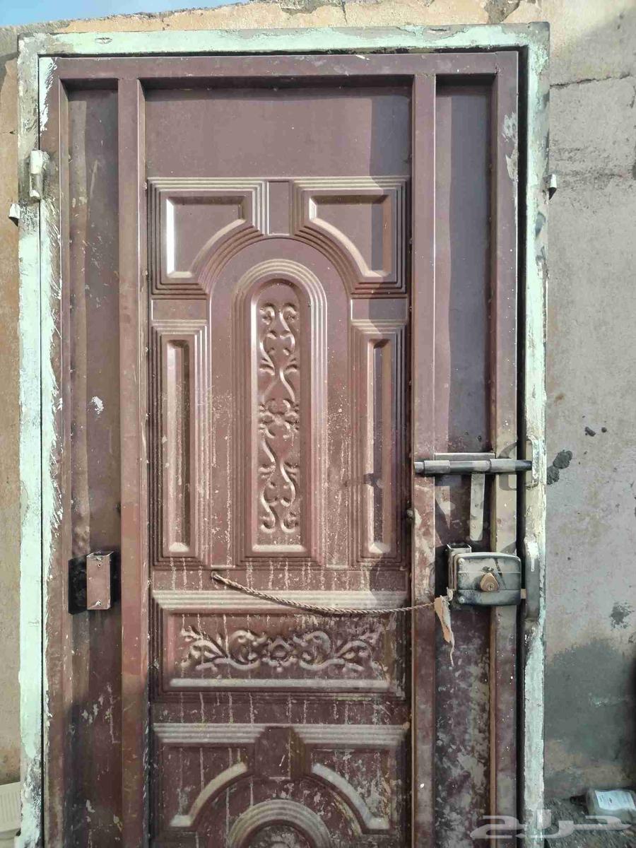 للبيع دينامو مويه وباب حديد63701970936963110