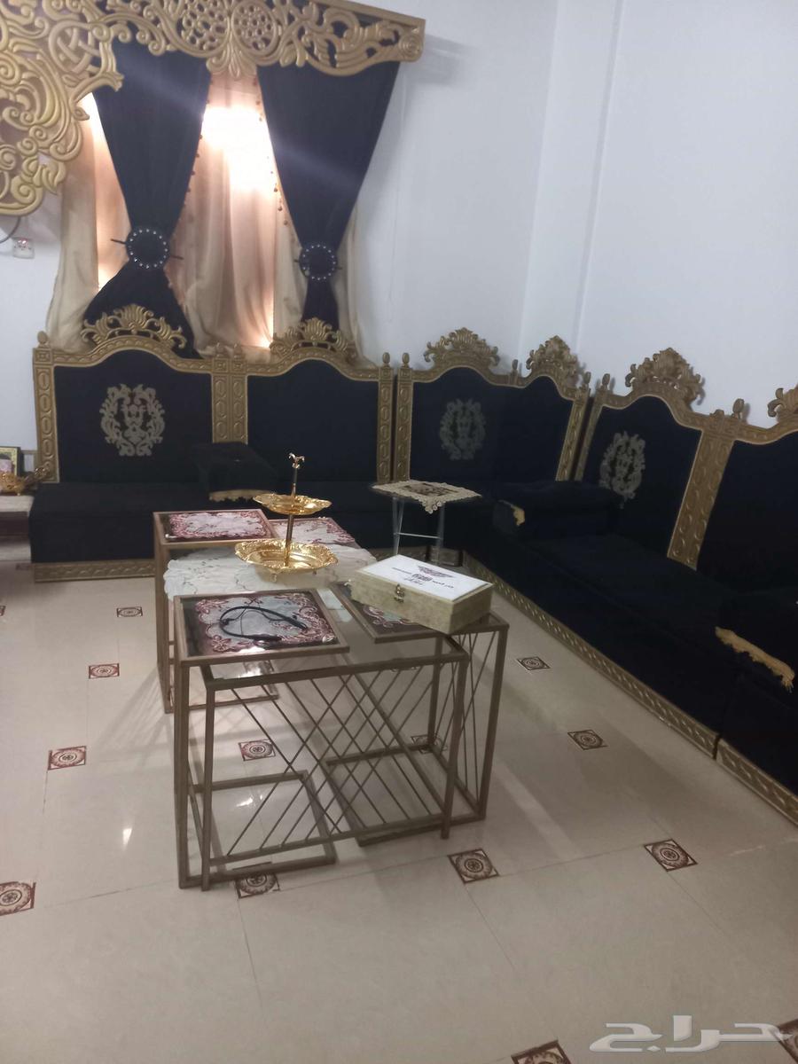 Clean sofa for sale due to relocation, price 1500, contact for details63699533476609113
