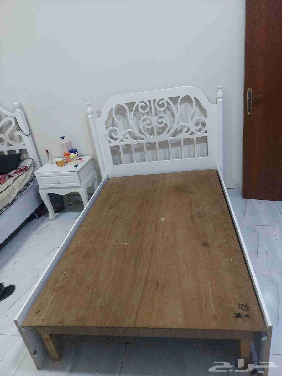 سراير وكنب للبيع63700365641219111