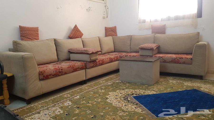 طقم كنب أنتريه قطيفة ركنة 4 قطع وطاولة63679655484675110