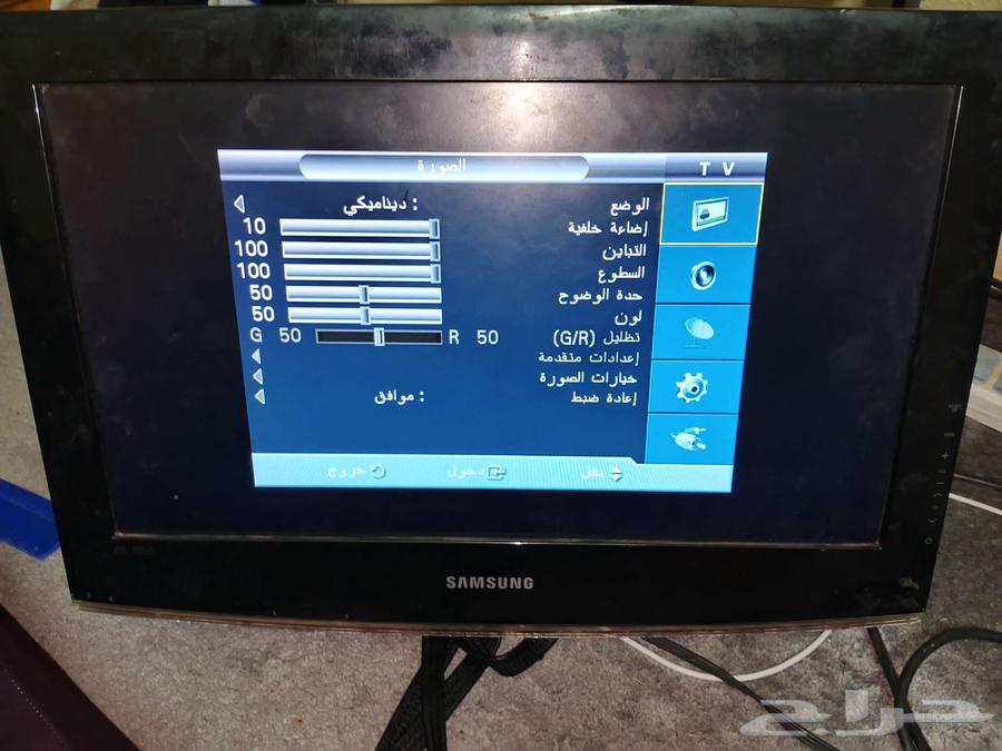 تلفزيون سامسونج شغال تمام لا يشكو من شيء63702063378817110