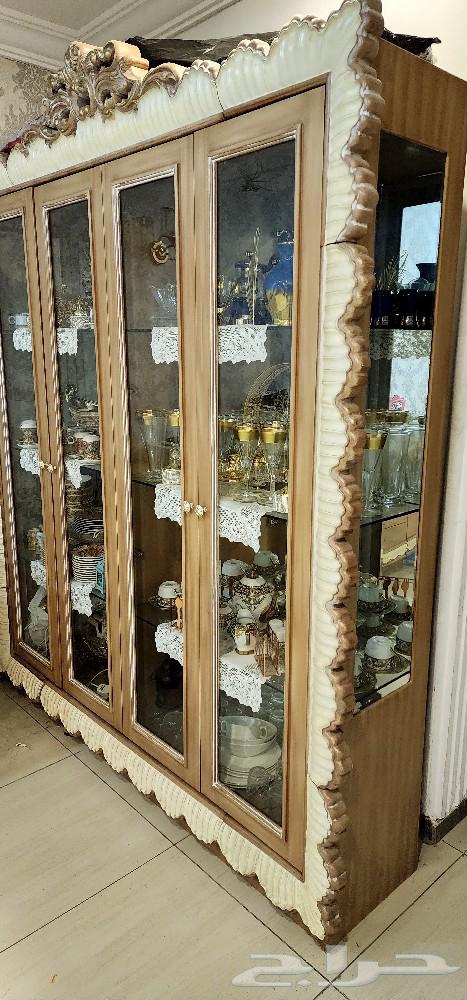 Buffet cabinet with service table, new, selling due to relocation63703065011331114