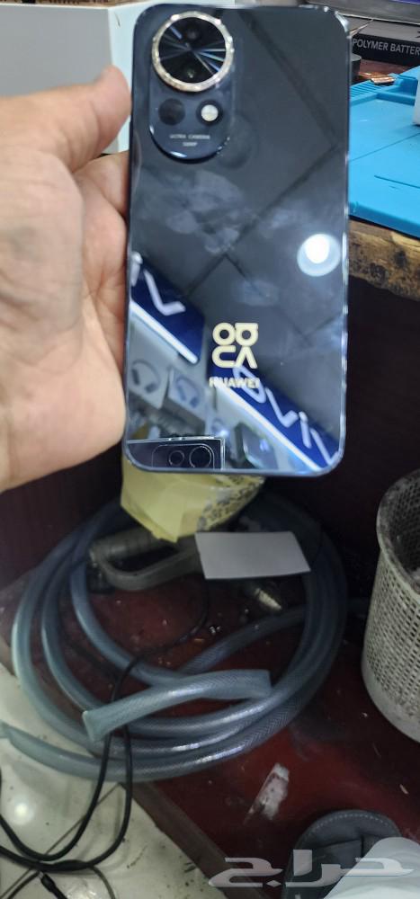 جوال جوال هواوي نوفا 13نظيف جدا ذاكره 256رام 12بكرتونه63705650438531114