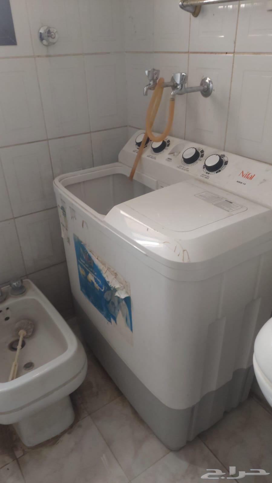 تلاجه بحاله جيدة وبوتجاز شغال ممتاز..دولاب شبه جديد..سأله شغ63701027099779113