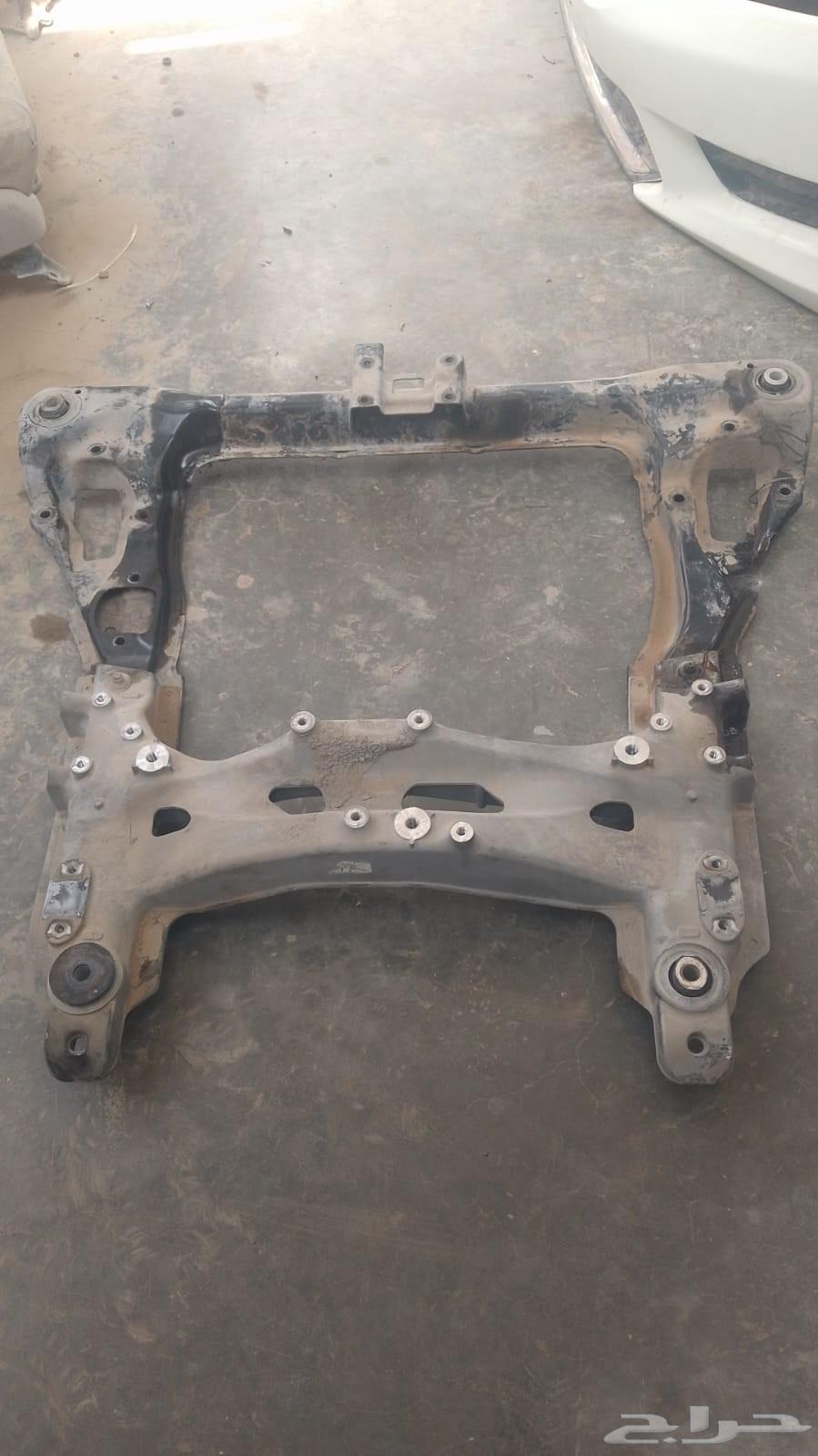 قطع غيار هوندا اكورد جميع الموديلات تشليح اصطبات طرنبه بنزيم63772803266945111