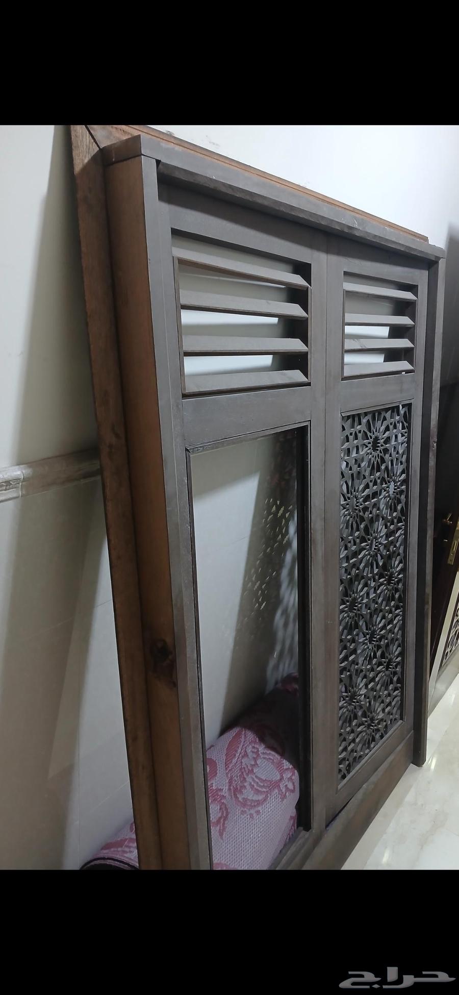 باب خشب 100 ريال63710677852418110