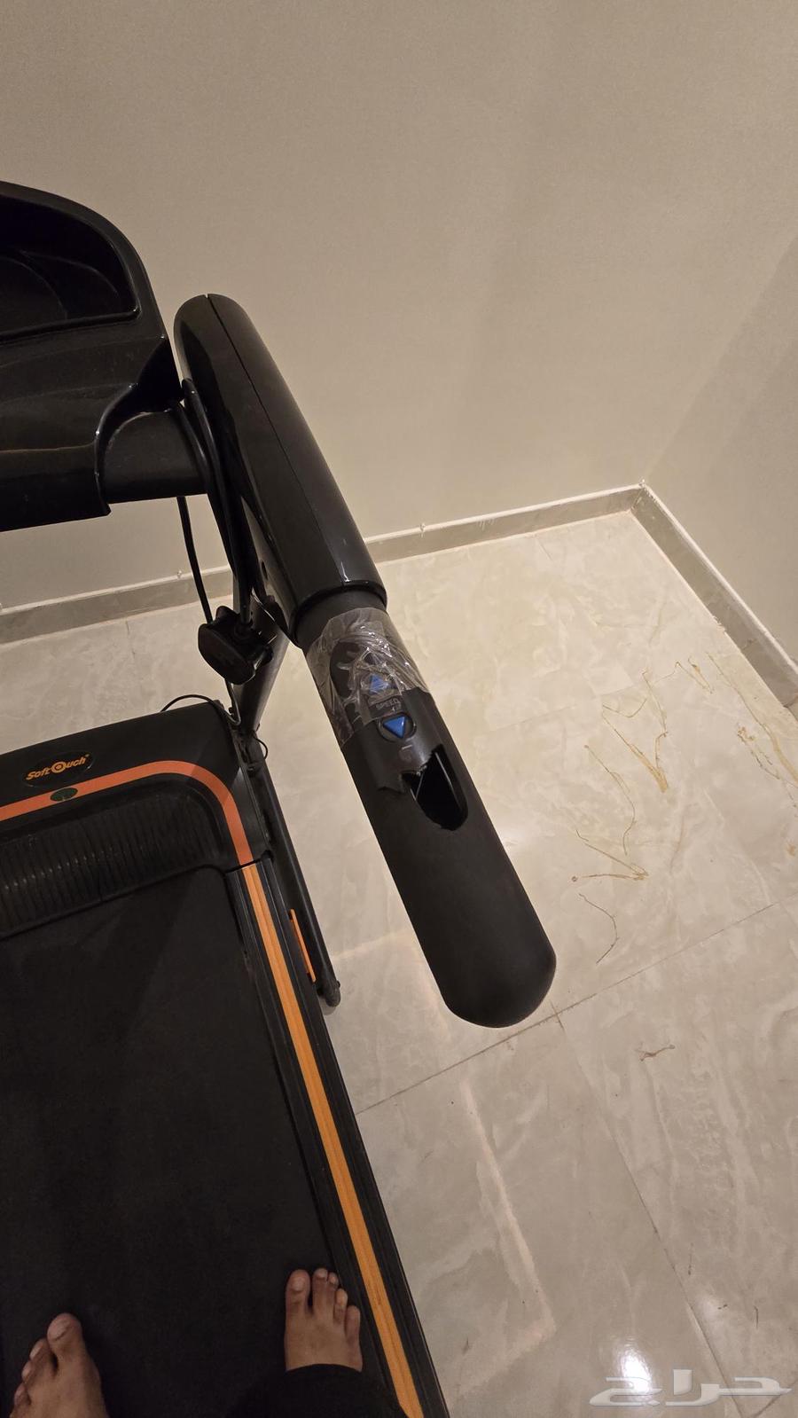 A running session for an athlete with a fitness orbitrac machine63706756938627113