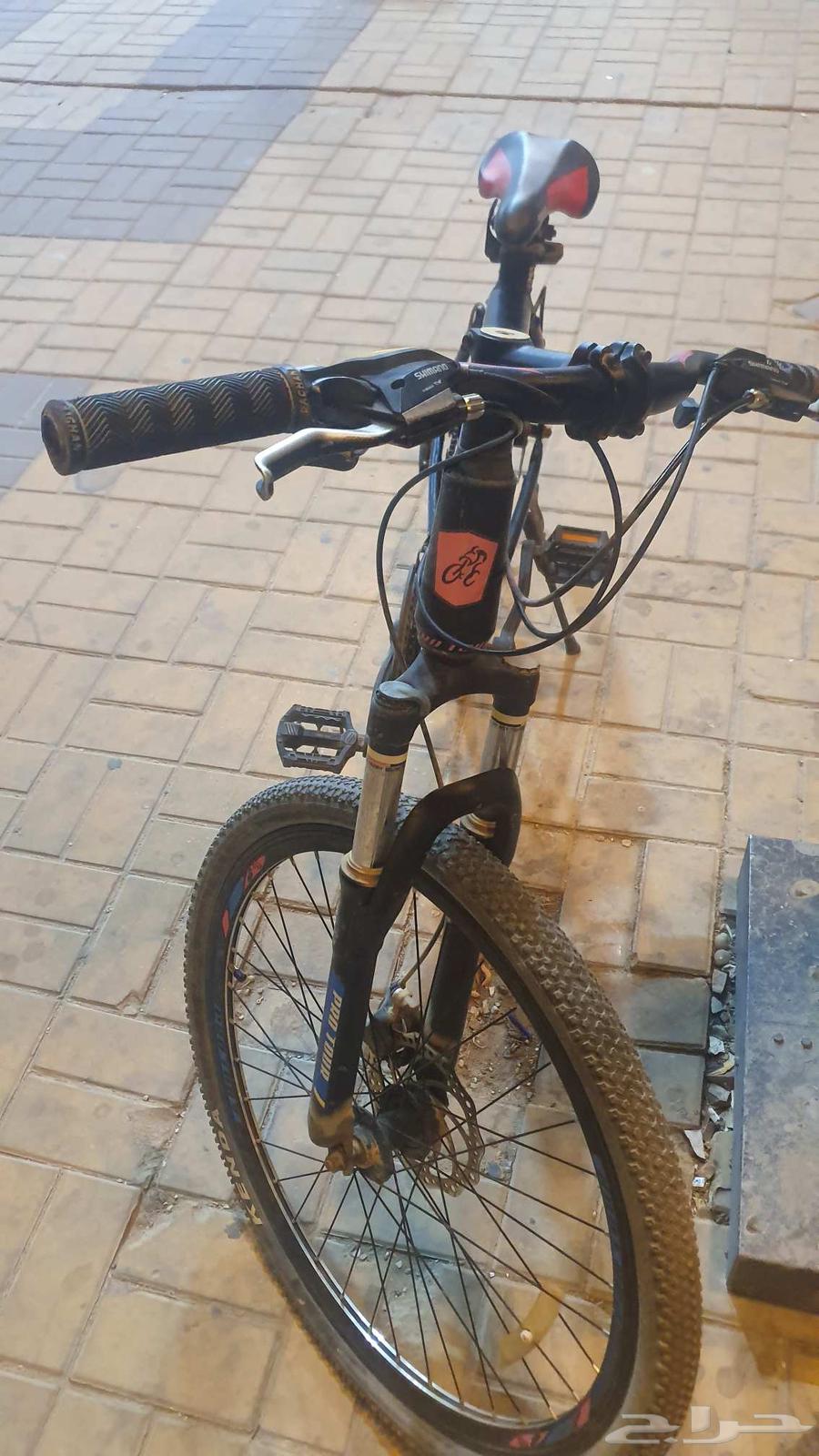 سيكل رياضي مقاس 26بحاله ممتازه63715842239234112