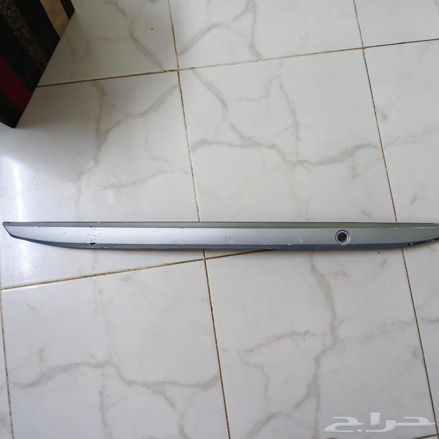 سكمه شنطه اصلي وكاله في فيها بعض الخدوش الون بحري63715009292035111
