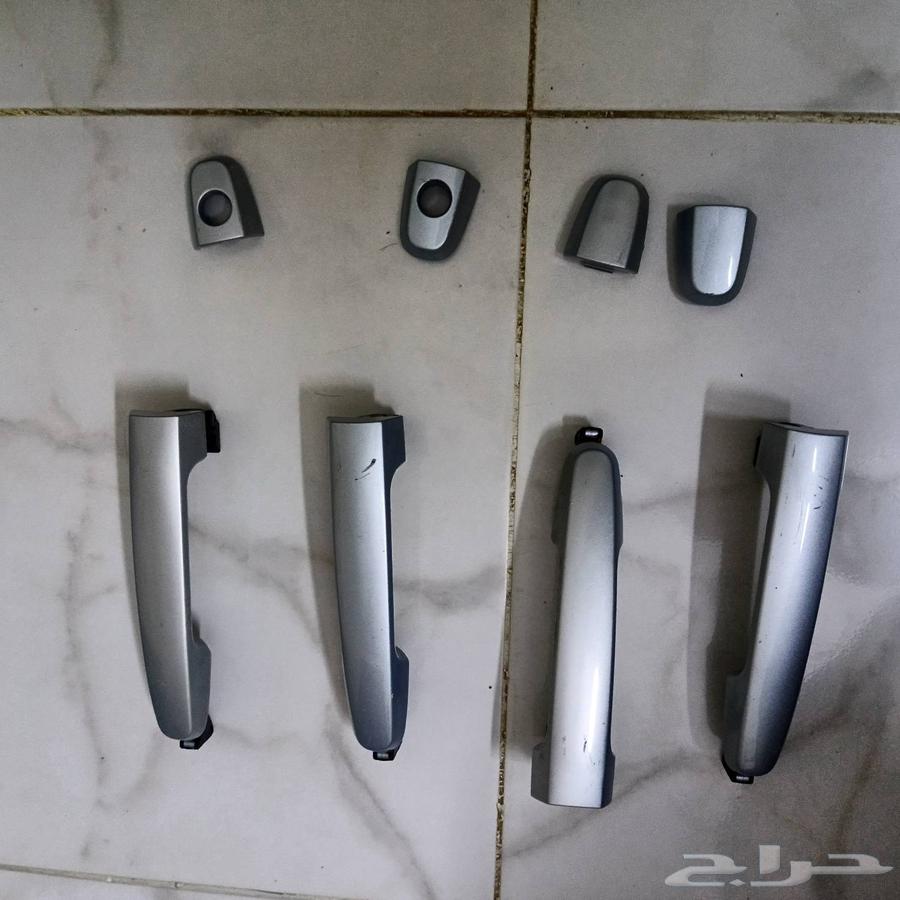 يد مسكه باب خارجي وكاله نظيفه وسليمه جدا  الون بحري الون بحر63788090894851111