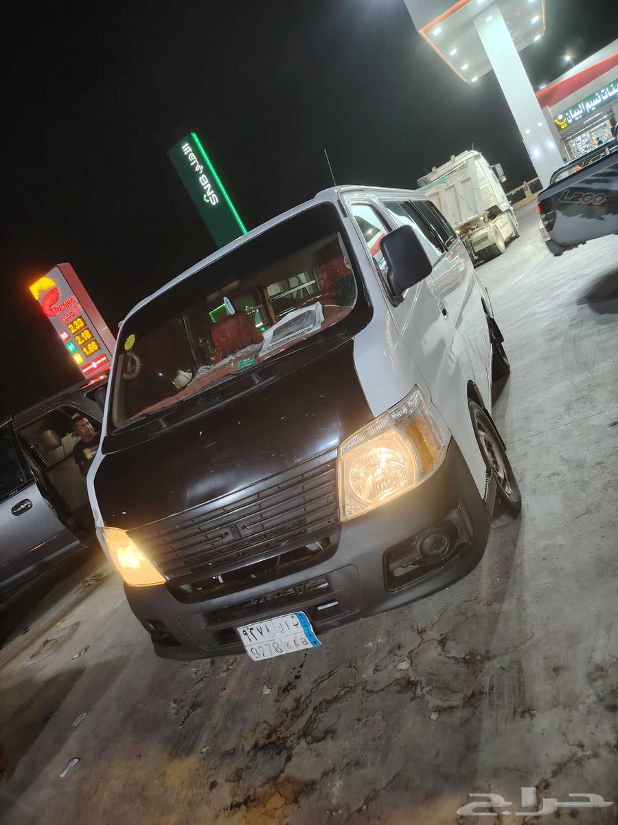 باص نيسان اورفان63793964209409110