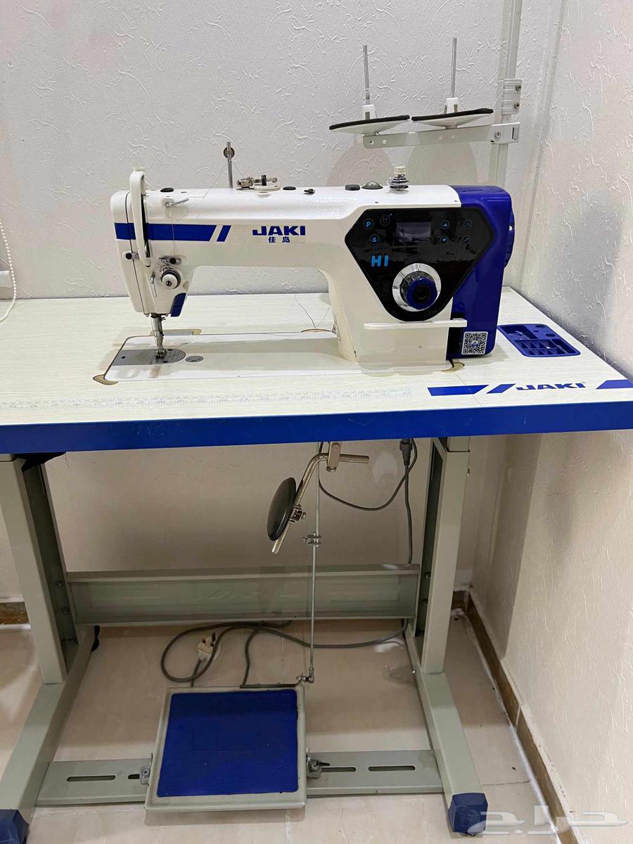 Jacky H1 sewing machine, very clean, semi-computerized63710778113411110