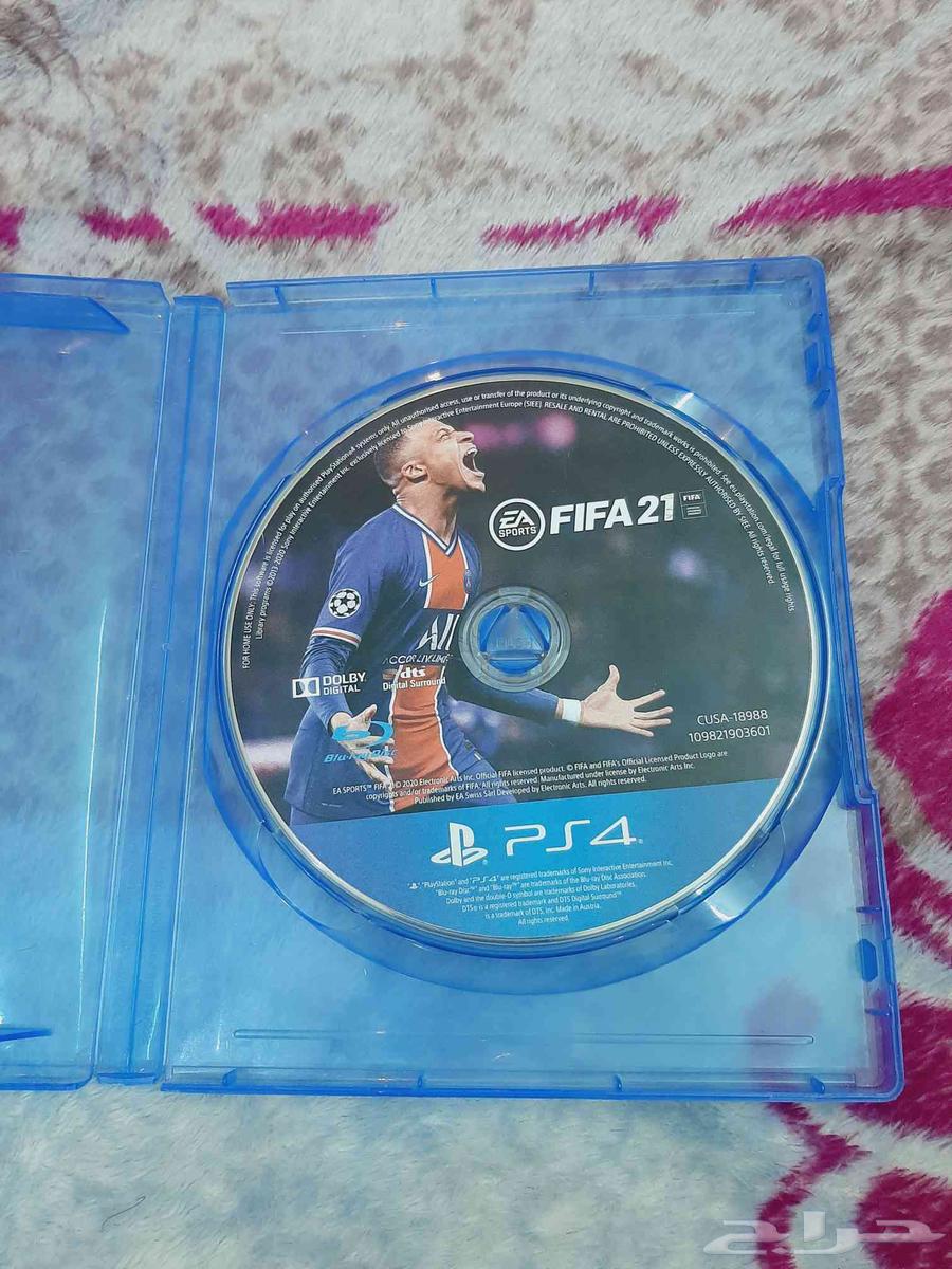 شريط فيفا 21 نظيف جدا السعر 60 ريال63707300371970110