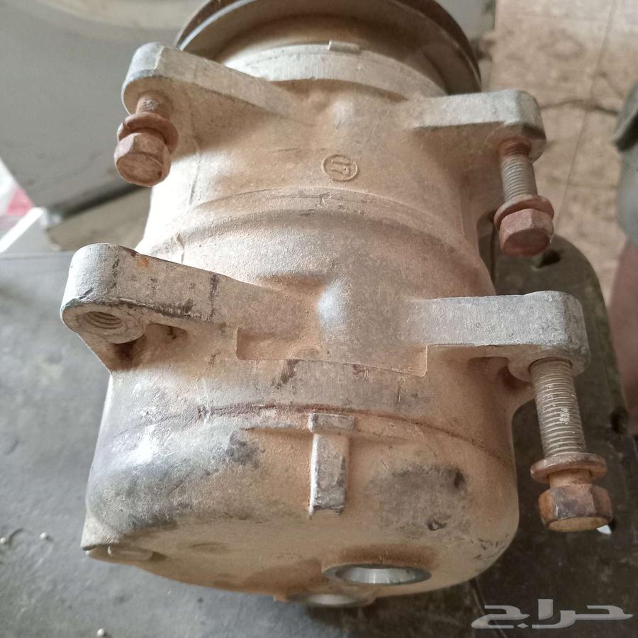 Original Agency Compressor for Suzuki Air Conditioner 24V Dena and 12V Unit, Excellent Condition63675244753667111