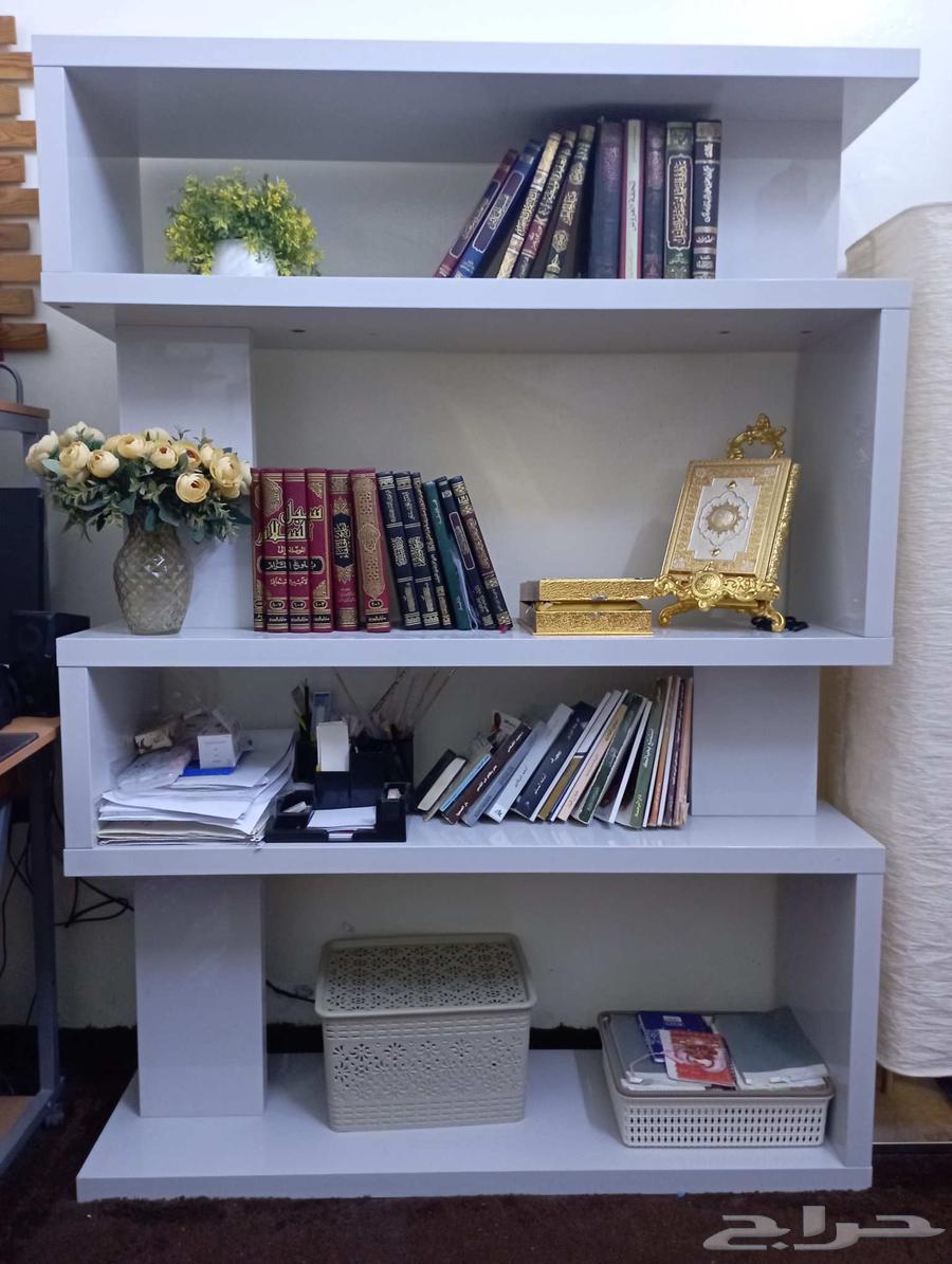 رف كتب للبيع63713384183810110