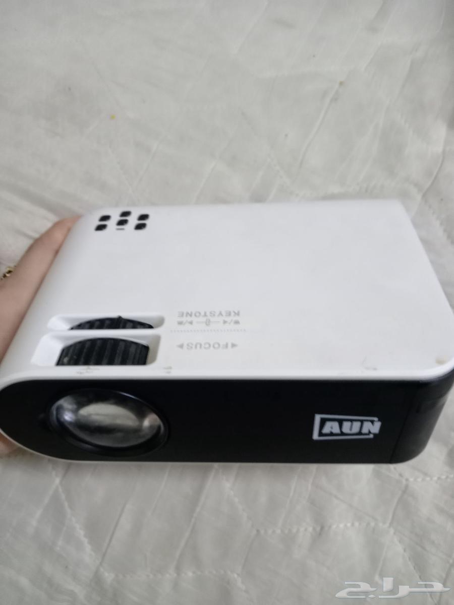 بروجيكتر مافيه اي عيب استعمال فتره جدا بسيطه63707495969025110