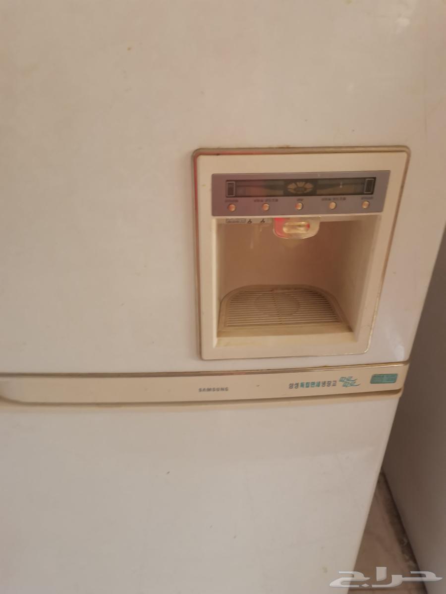 ثلاجه استخدام بسيط جديده تبريده ممتاز ب 900 ريال63706938769537112
