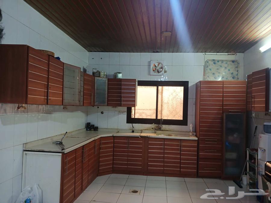 في كسور بالرخام مطلوب فيه 1000 ريال63712130379138110