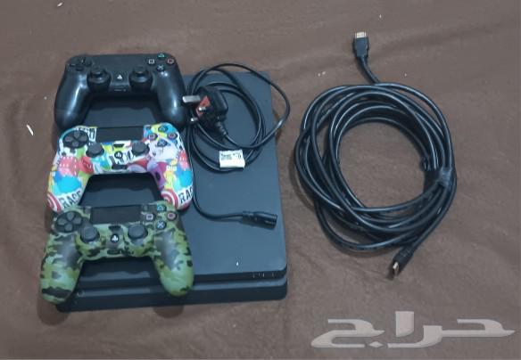 سوني 4 500ريال نضيف مايشكو من اي شيء مع اغرضه كل شيء معه ثلا63716189322497110
