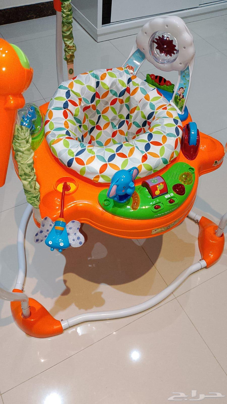 Baby swing with rotation feature63715842092931110