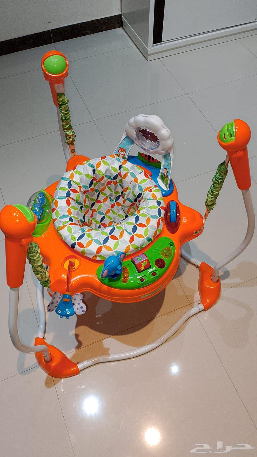 Baby swing with rotation feature63715842092931112