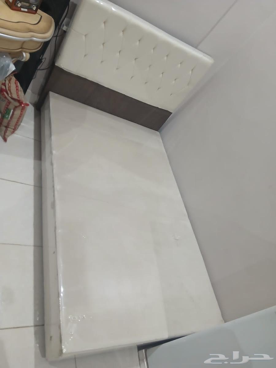 Semi-new freezer, working perfectly with excellent cooling, bed with new mattress63725348304131112