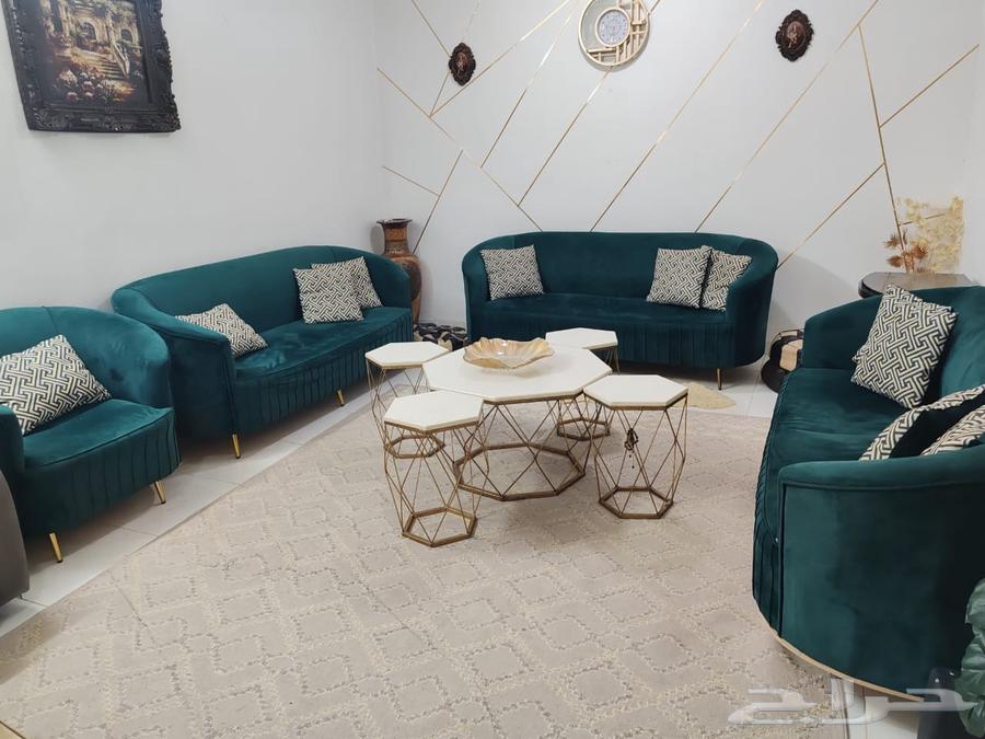 بسبب البيع المستعجل كنب في حاله جيده63720213272449110
