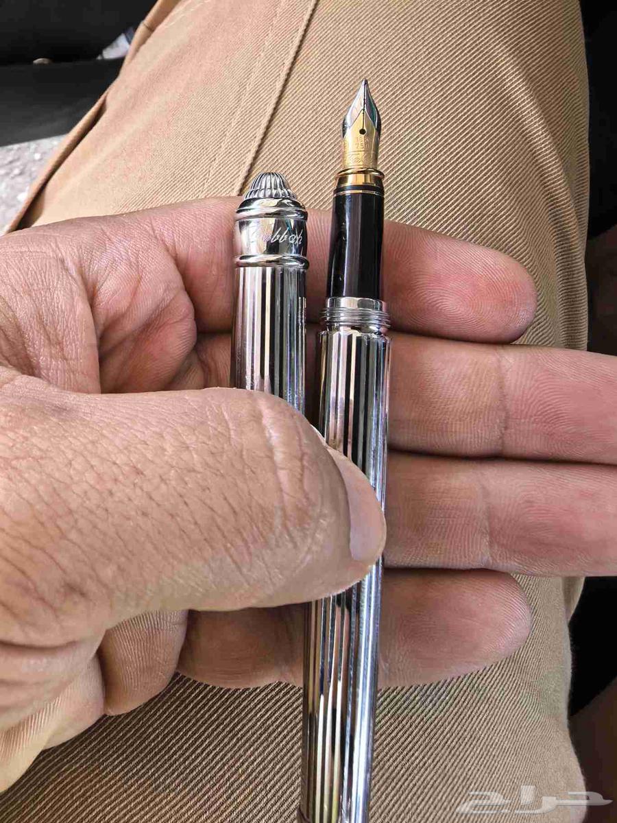 A good brand pen, original, the one who doesn't know the brand price won't estimate63721506296961112