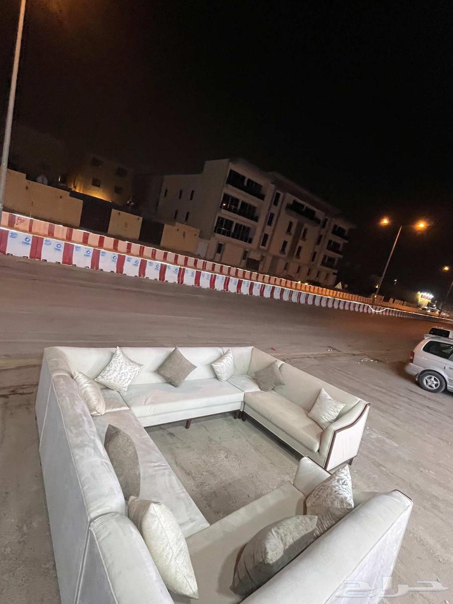 كنب نظيف شبه الجديد بسعر 85063727839064323114