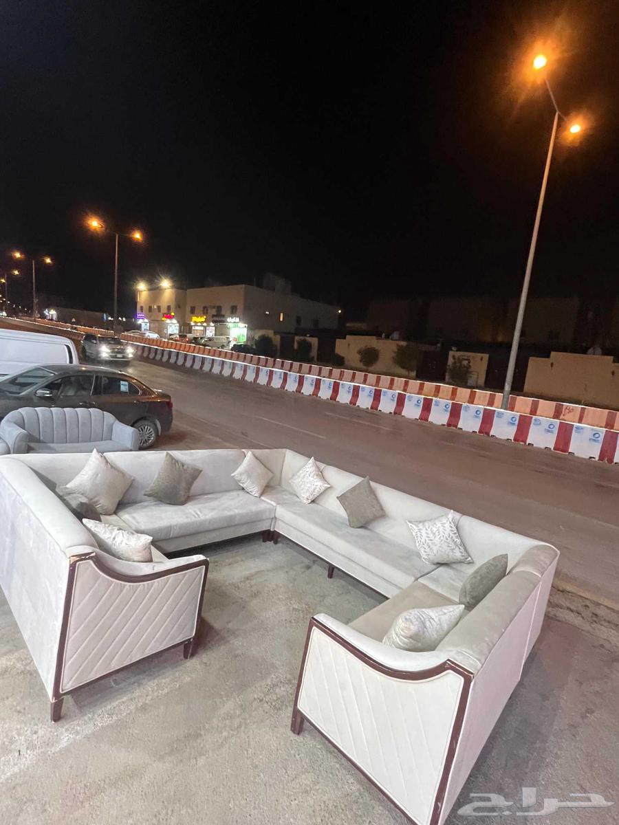كنب نظيف شبه الجديد بسعر 85063727839064323111