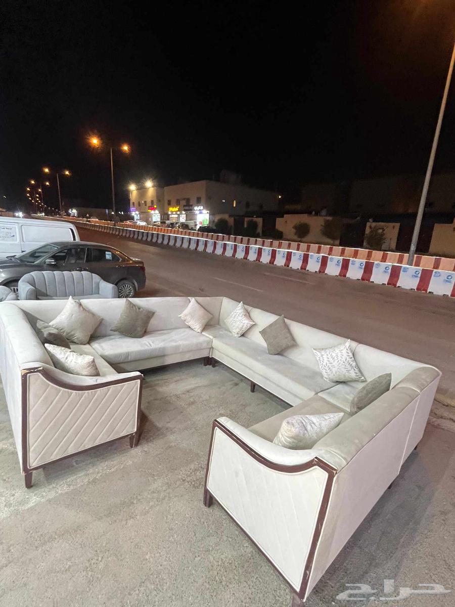 كنب نظيف شبه الجديد بسعر 85063727839064323110