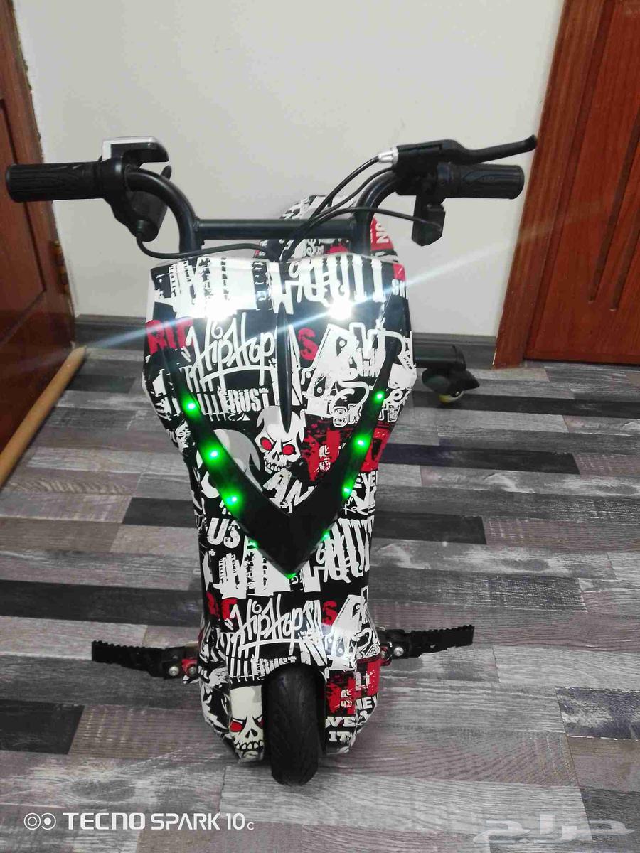 Hello, I have a drift scooter, it's new and nothing is broken63721779551491110