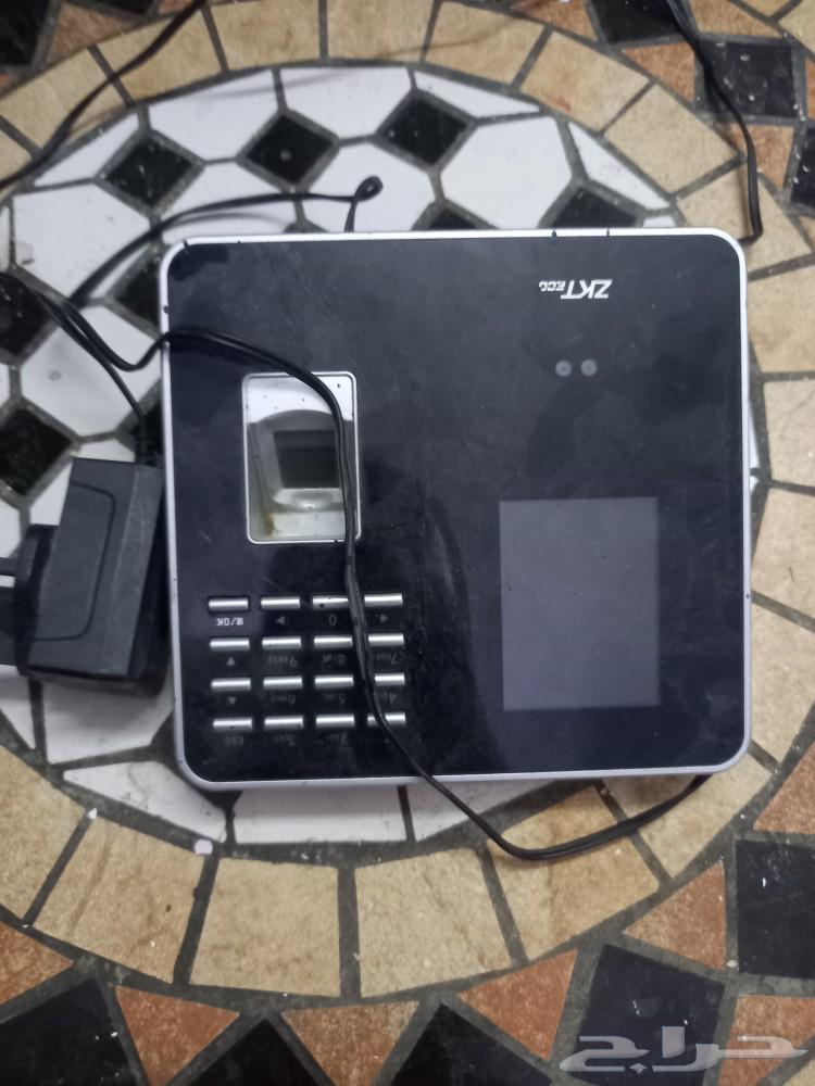 Face recognition attendance device for 100 riyals63724862723841113