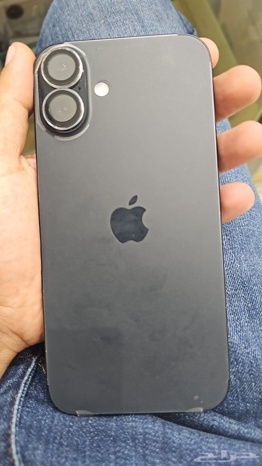 للبيع ايفون 16بلس أغراضه يوجد معه لصقه حمايه63726369647875114