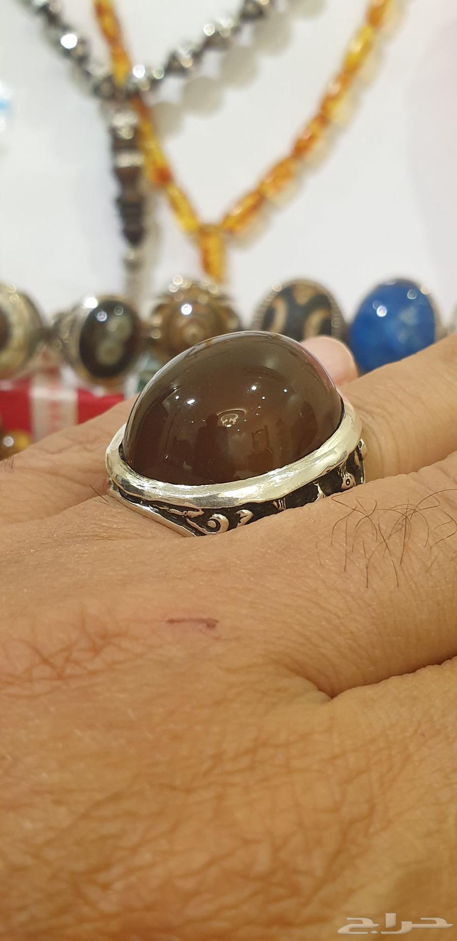 خاتم عقيق يماني كرزي قبه فاخر ومميز63722522723715113