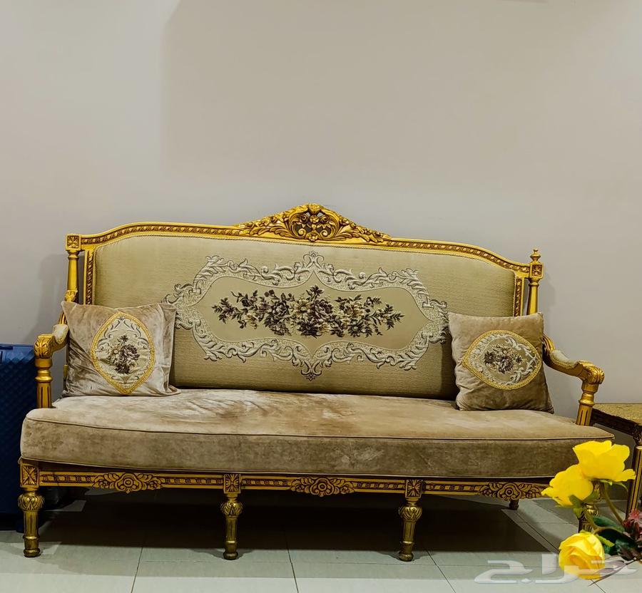6كنبات جلوس 1كبيره واثنين صغار وثلاثه حجم وسط مطلوب فيهم 45063737432509313110
