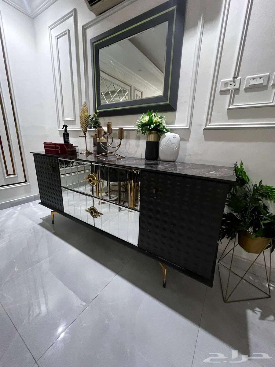 Dining table for sale with 8 chairs and a sideboard63737250607746111