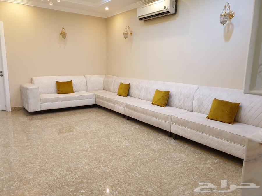 كنب 8 متر للبيع بحاله جيده جدا63730410523779110
