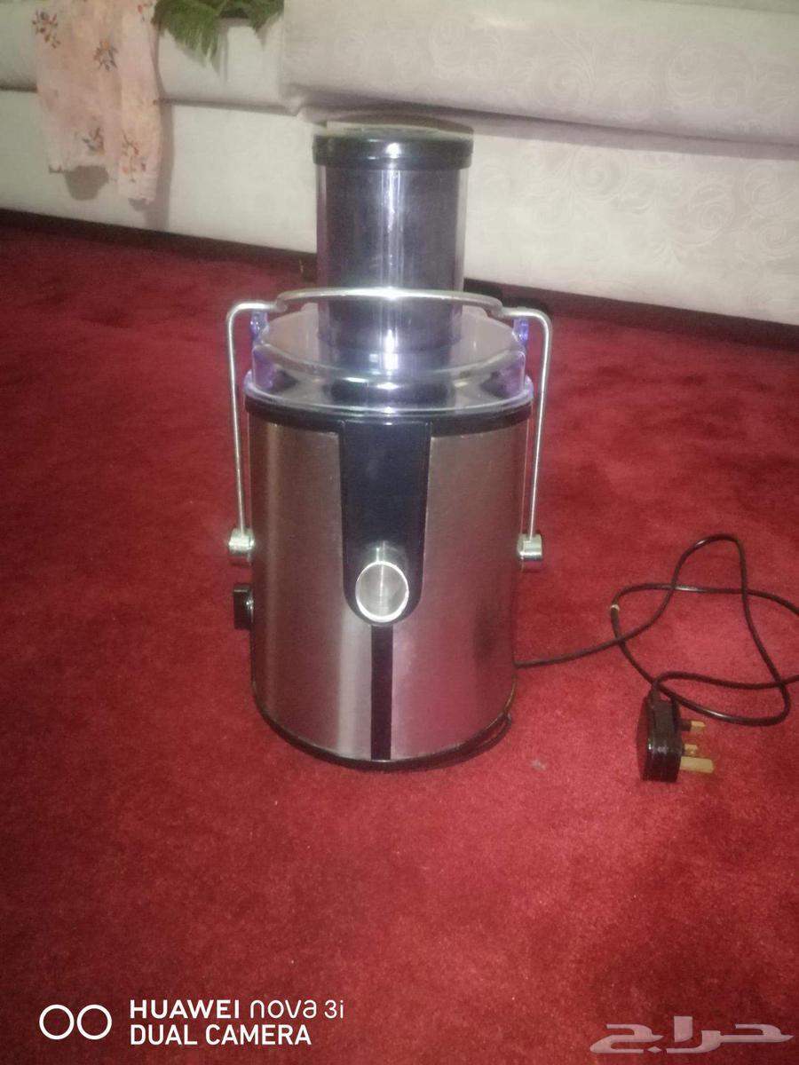 Fresh fruit and vegetable juice extractor, used clean, from Al-Saif Company63725896724739114