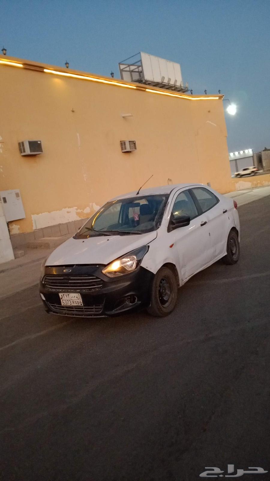 فورد فيجو 201863840685010690111