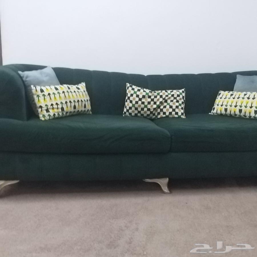 طقم جلوس مكون من عدد اتنين كنبه وعدد اتنين كرسي63730965429634112