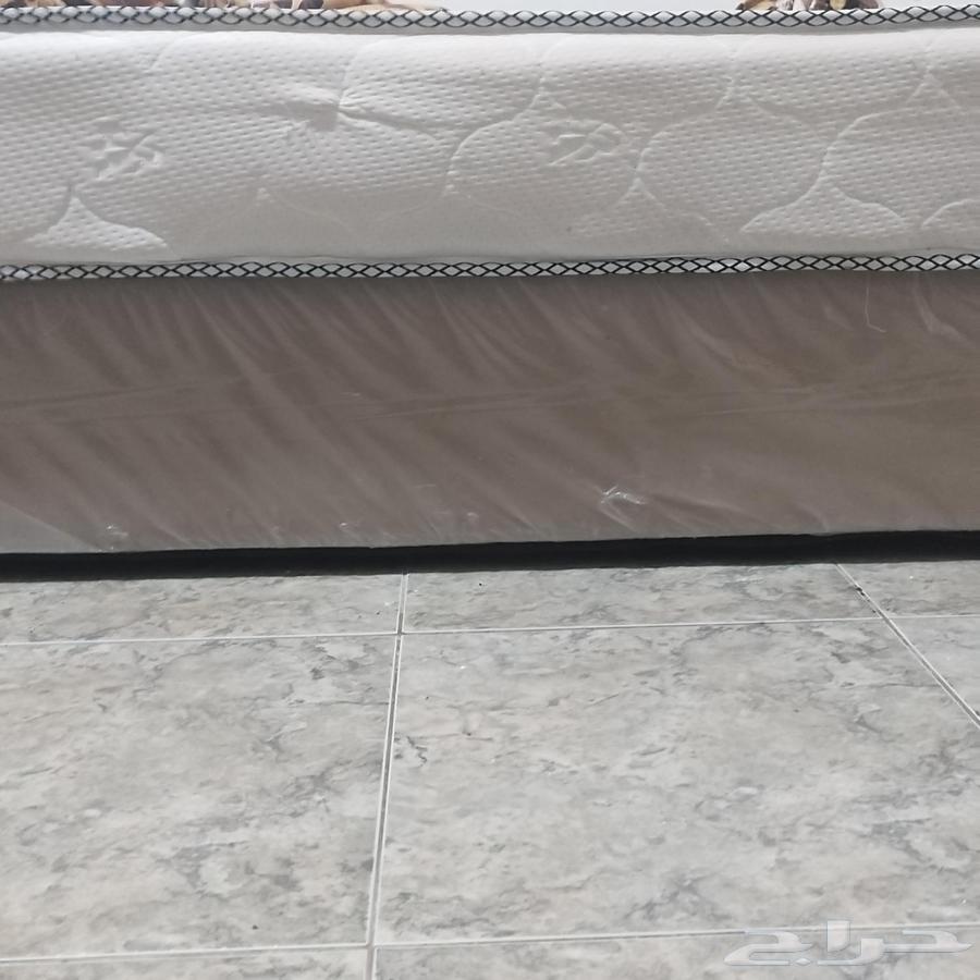 Single bed, new, used for 3 months, available with a large mattress63732648945409110