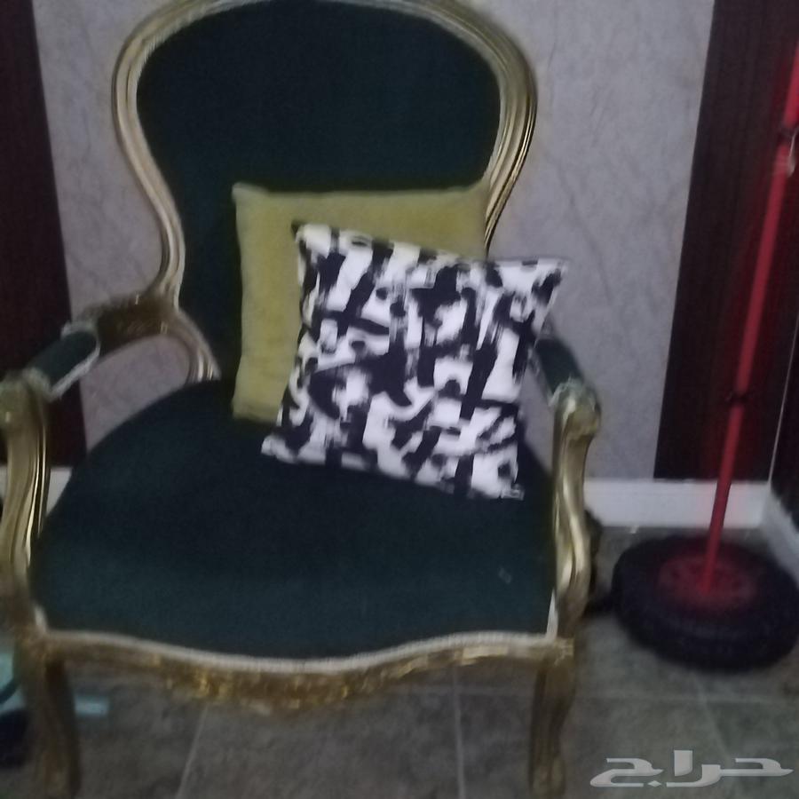 طقم جلوس مكون من عدد اتنين كنبه وعدد اتنين كرسي63730965429634110