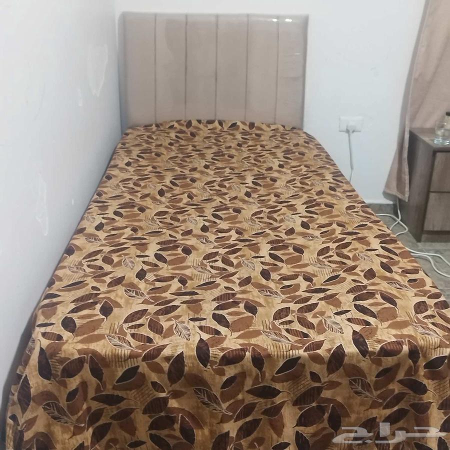 Single bed, new, used for 3 months, available with a large mattress63732648945409112